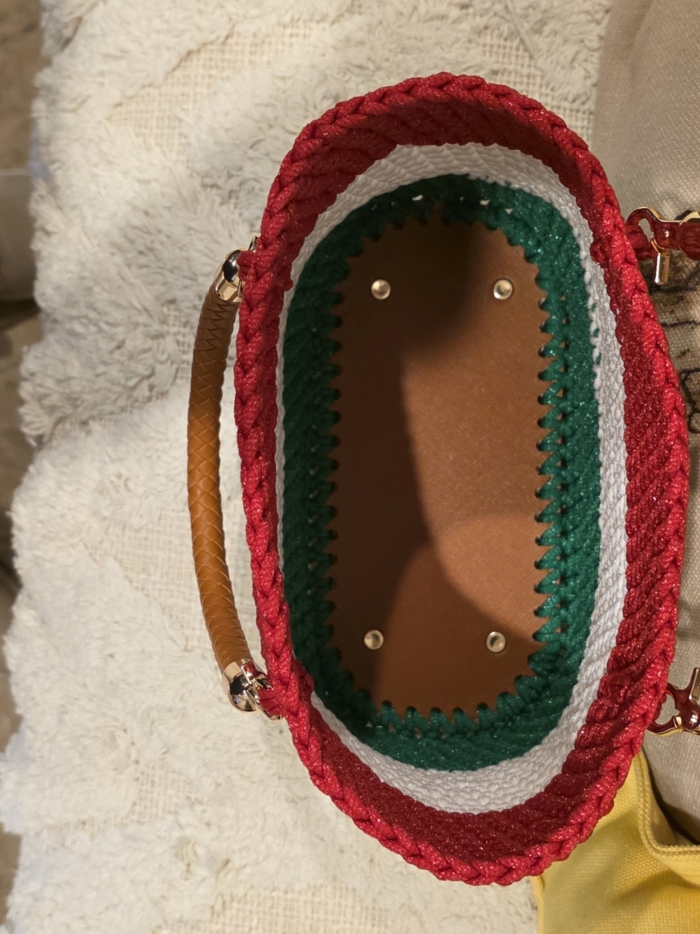 Handcrafted Green, White And Red Crochet Handbag with Mexico Emblem- NWT - Picture 6 of 7